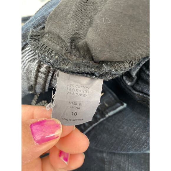 New York & Co Dark Wash Mid Rise Denim Sits at lower waist Skinny Jeans Size 10 - Picture 4 of 10